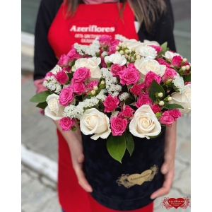 Коробка цветов «Мягкость» с доставкой в Комсомольске-на-Амуре