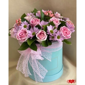 Купить коробку цветов «Улыбка» с доставкой в Комсомольске-на-Амуре