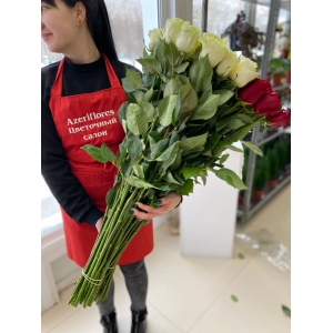 Купить зелёные розы 80 см с доставкой в Комсомольске-на-Амуре