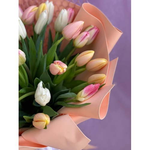 Купить букет «Нежный микс из тюльпанов» с доставкой в Комсомольске-на-Амуре