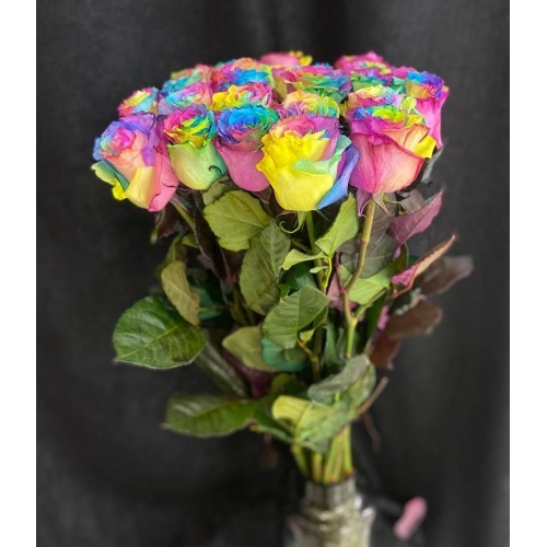 Купить радужные розы в Комсомольске-на-Амуре
