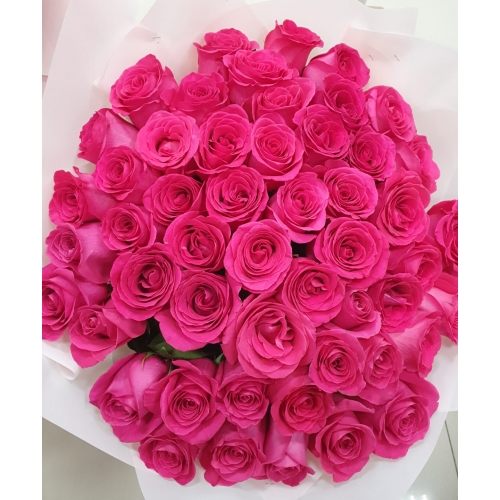 Купить розовые розы с доставкой в Комсомольске-на-Амуре